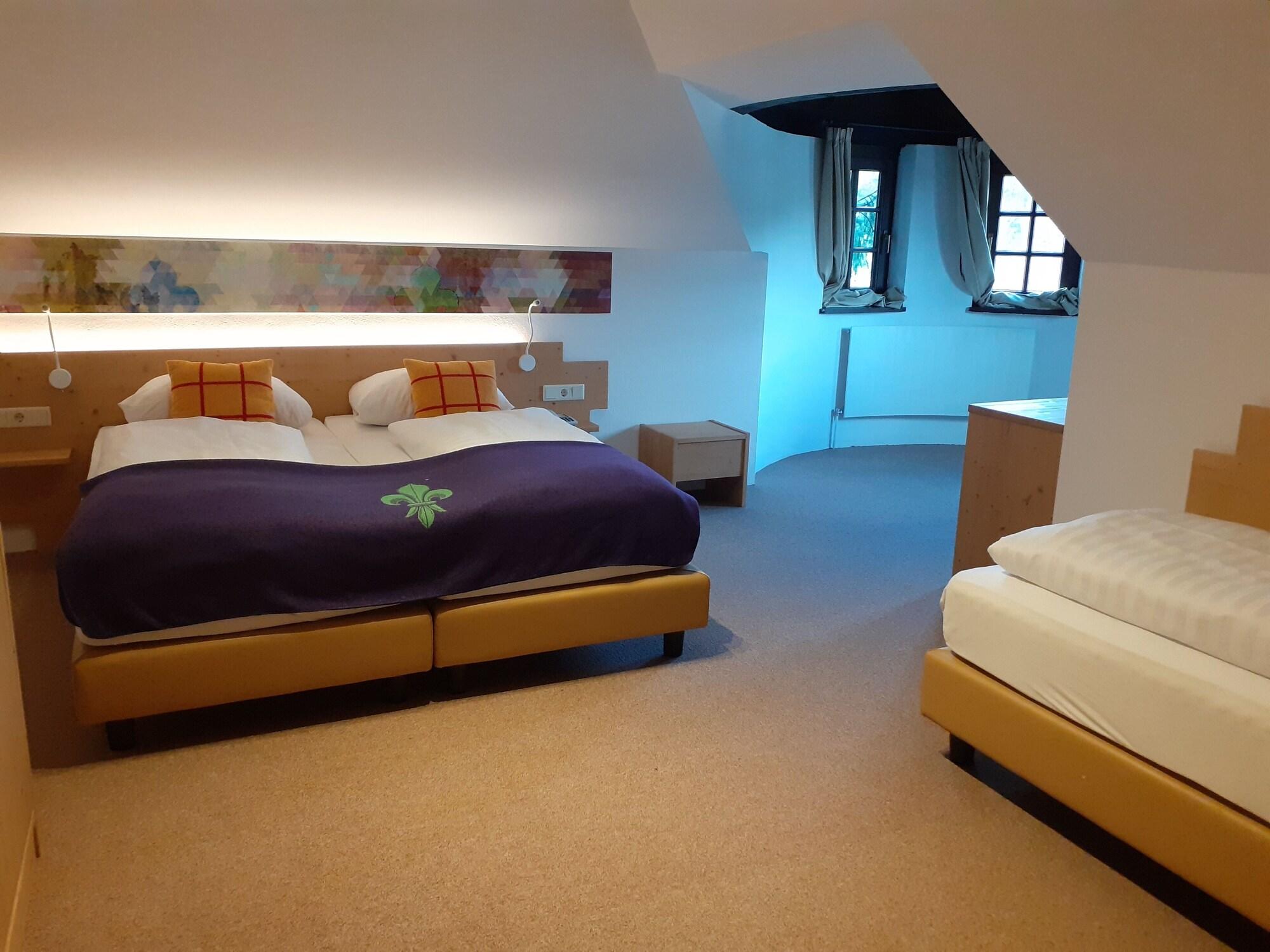 Family Hotel Schloss Rosenegg Fieberbrunn Eksteriør bilde
