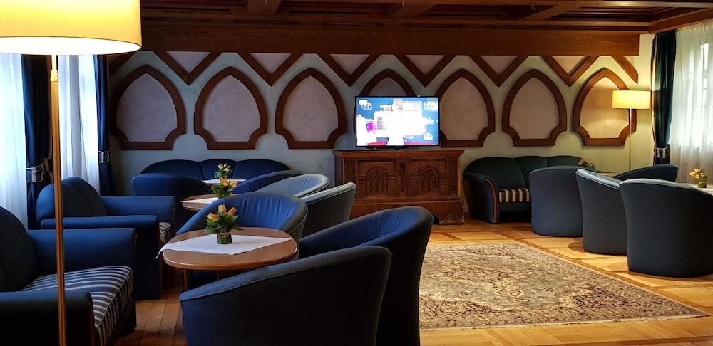 Family Hotel Schloss Rosenegg Fieberbrunn Eksteriør bilde