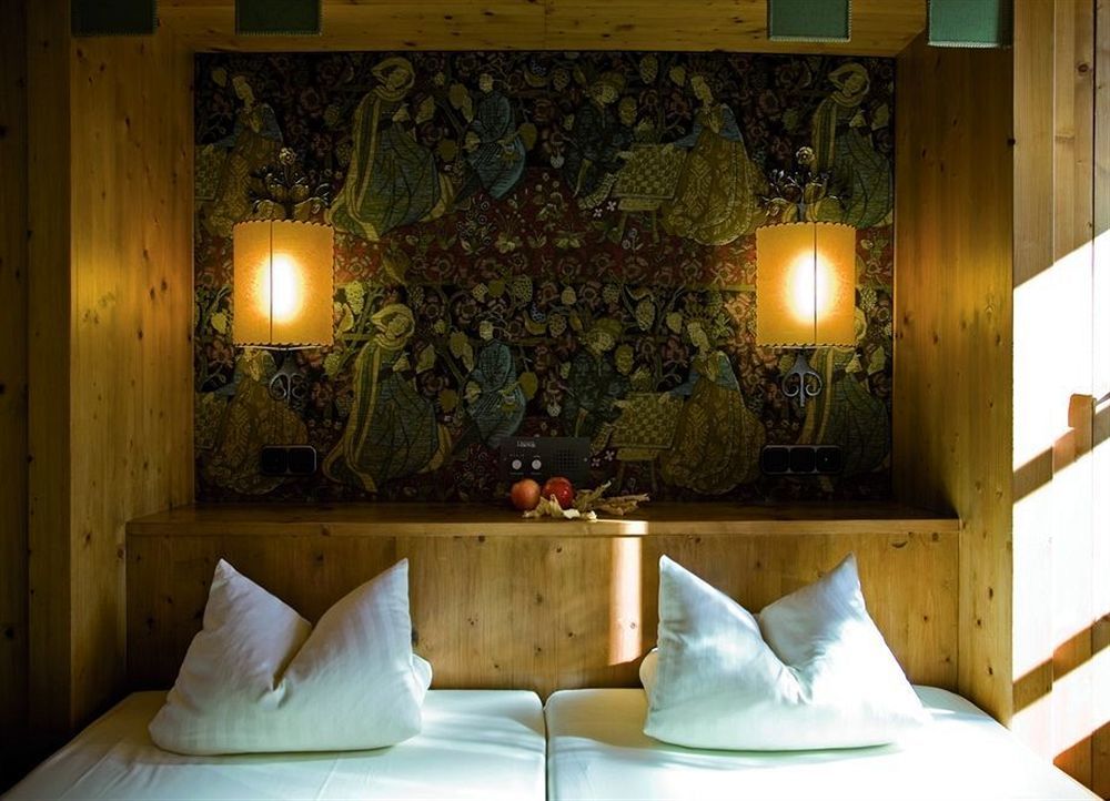 Family Hotel Schloss Rosenegg Fieberbrunn Eksteriør bilde