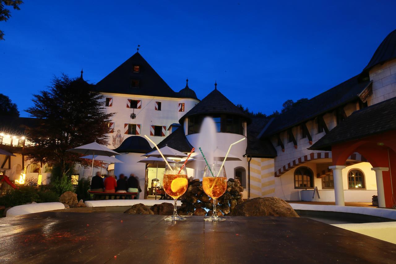 Family Hotel Schloss Rosenegg Fieberbrunn Eksteriør bilde