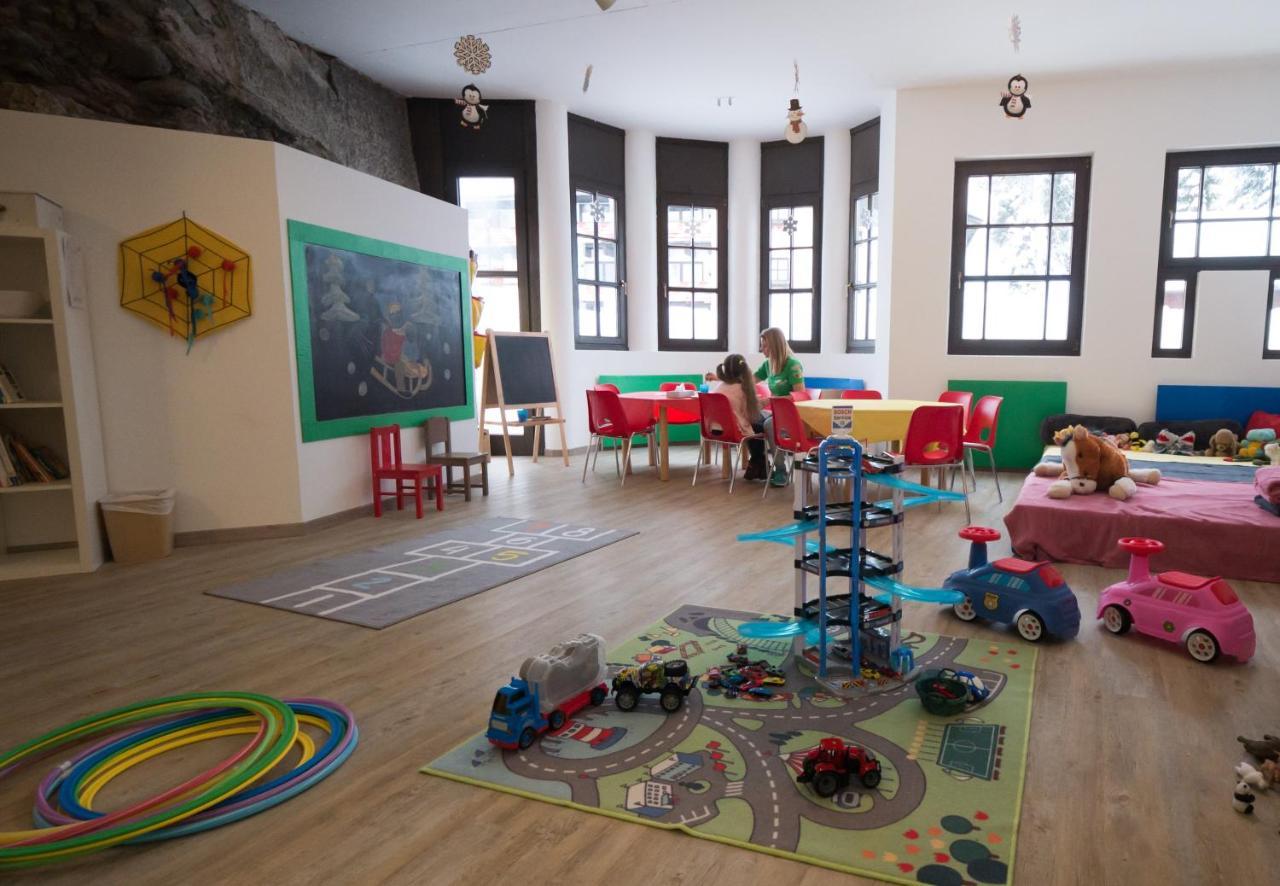 Family Hotel Schloss Rosenegg Fieberbrunn Eksteriør bilde